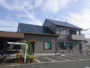 施工事例：八幡西区木屋瀬Ｔ小児科様屋根外壁塗装