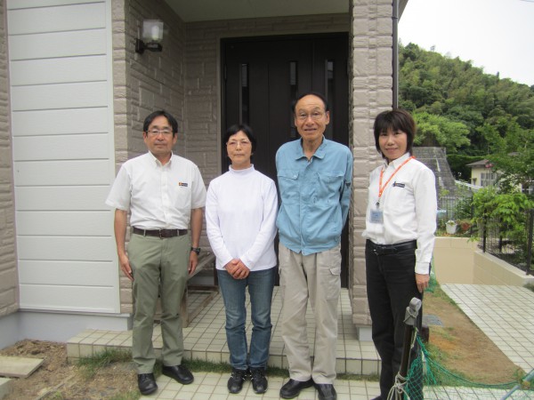 お客様の声：職人さんも紳士的で施工状況を毎日説明してくれて安心してお任せできました
