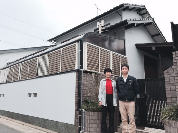お客様の声:社長さん自ら屋根裏に上がって漏水検査、正直ここまでやるのかと驚きましたね お客様の声:社長さん自ら屋根裏に上がって漏水検査、正直ここまでやるのかと驚きましたね
