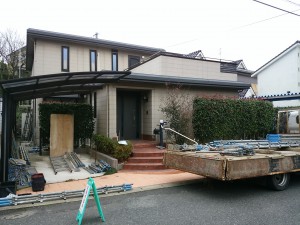 新年あけましておめでとうございます。早速、塗装工事スタートです！