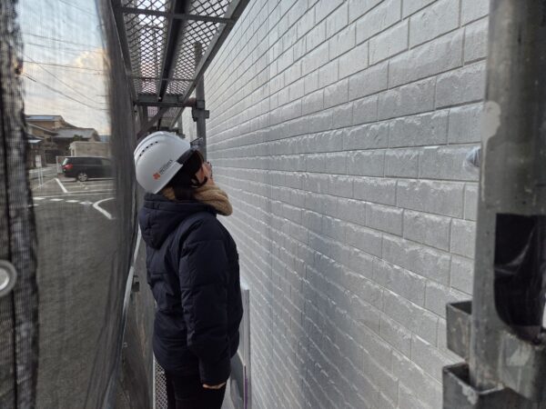 福津市中央N様邸外壁塗装工事4日目