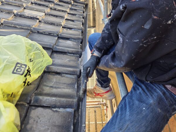 宗像市自由が丘N様邸屋根塗装工事2日目