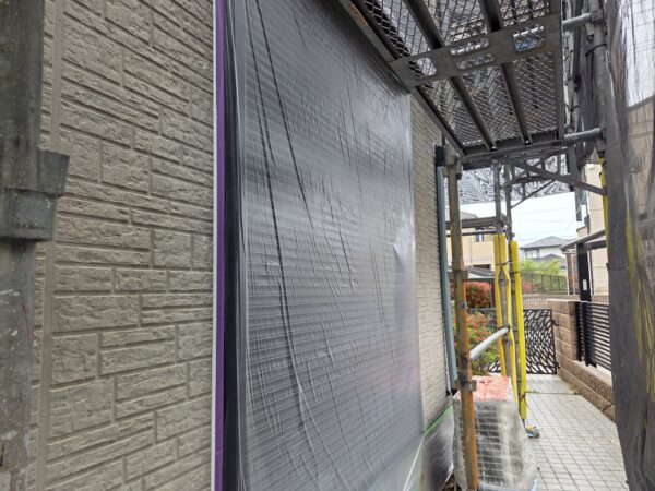 直方市赤地T様邸屋根·外壁塗装工事3日目