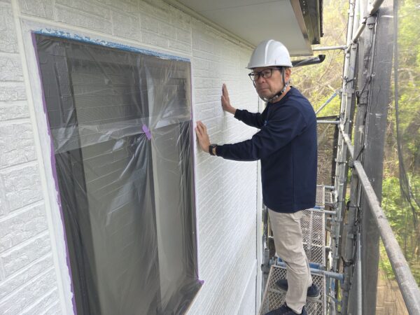 直方市赤地T様邸屋根·外壁塗装工事5日目